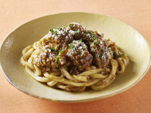 カレーボロネーゼうどん