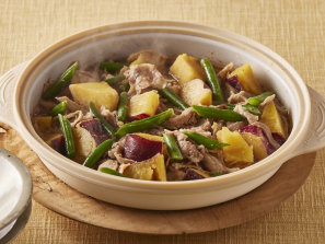 ４Ｘポークとさつまいもの味噌煮