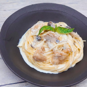 塩レモン唐揚げのレモンクリームパスタ
