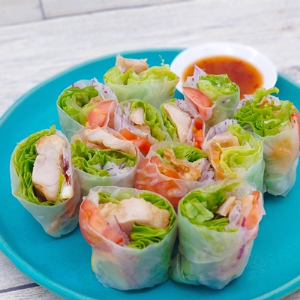 塩レモン唐揚げの生春巻