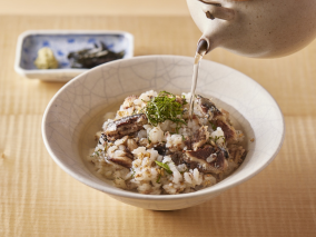 いわしの梅煮の混ぜごはん（ひつまぶし風）